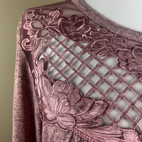 Maurices Long Sleeve Fine Knit Top Size L Pink Black Heathered Print Floral Lace - Picture 3 of 9